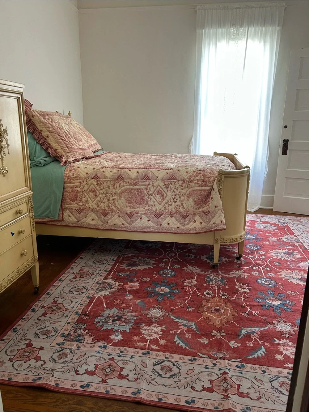 French countryside red and Cream Toile Quilted Bedding Set with Pillow Shams